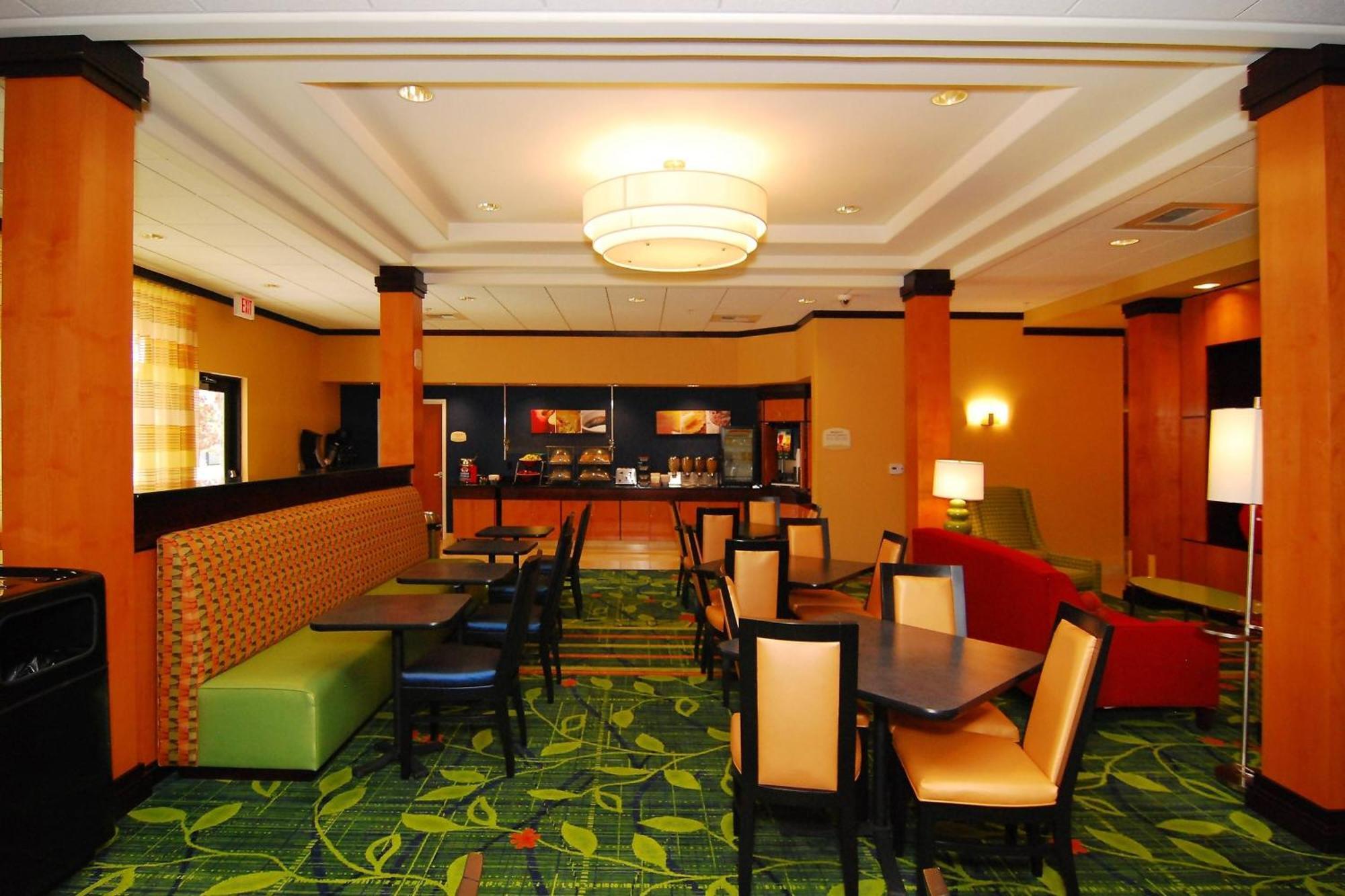 Fairfield Inn & Suites Техачапи Интериор снимка